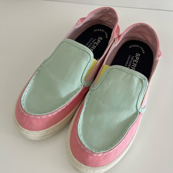 Sperry Kids Saltie Slip-on boat shoe sneakers - Picture 2 of 6